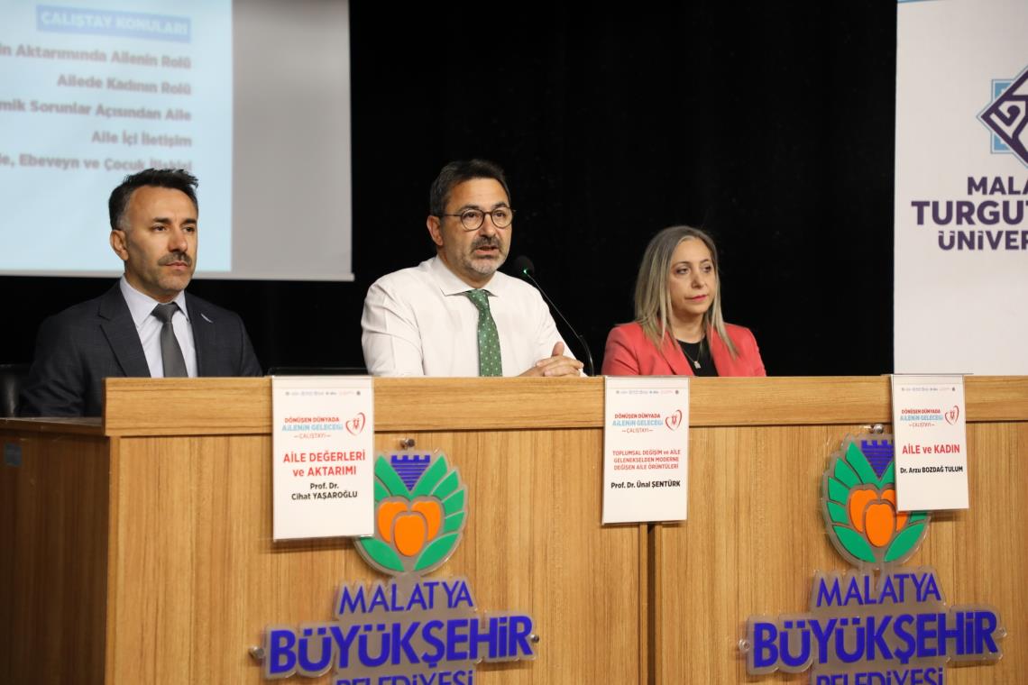 AİLE ALARM VERİYOR: DİJİTALLEŞME, ROL KARGAŞASI VE DEĞER EROZYONU RAPORLAŞTIRILDI