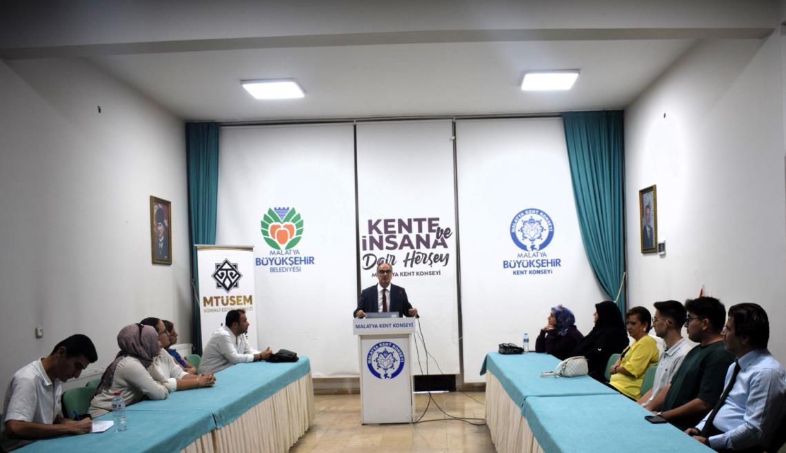 Sivil Toplum Atölyelerinde İkinci Ders: “Gönüllülük ve Zaman Yönetimi”