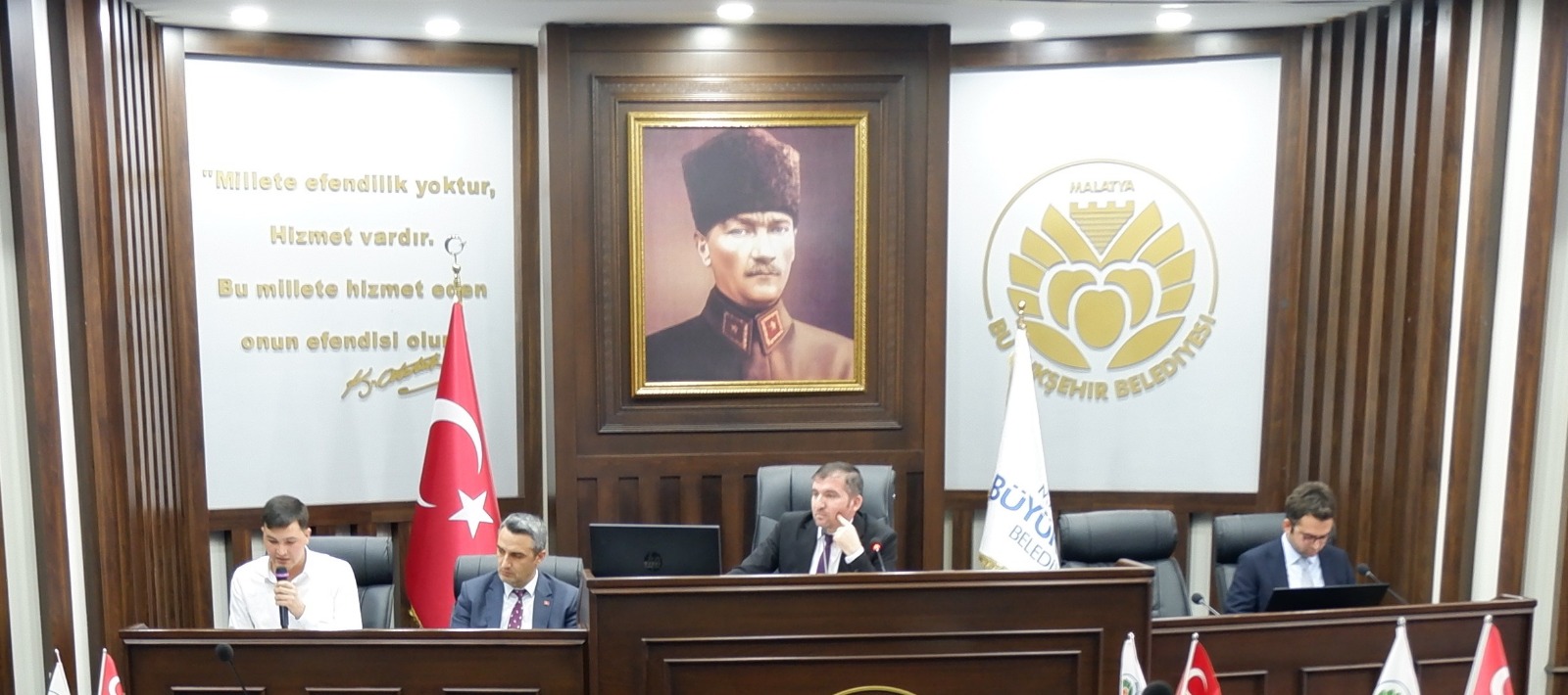 Genç Meclis’in Projeleri,  Büyükşehir Belediye Meclisi’nde Görüşüldü