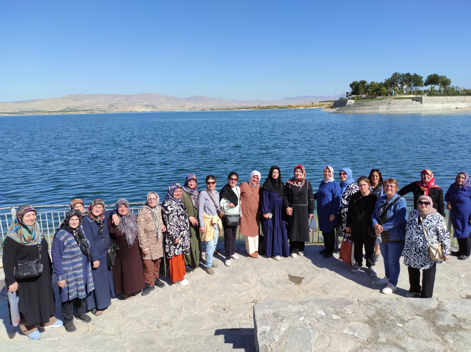 Malatya Kent Konseyi Kadın Meclisi Kırkgöz Sahil Park’ta Bir Araya Geldi