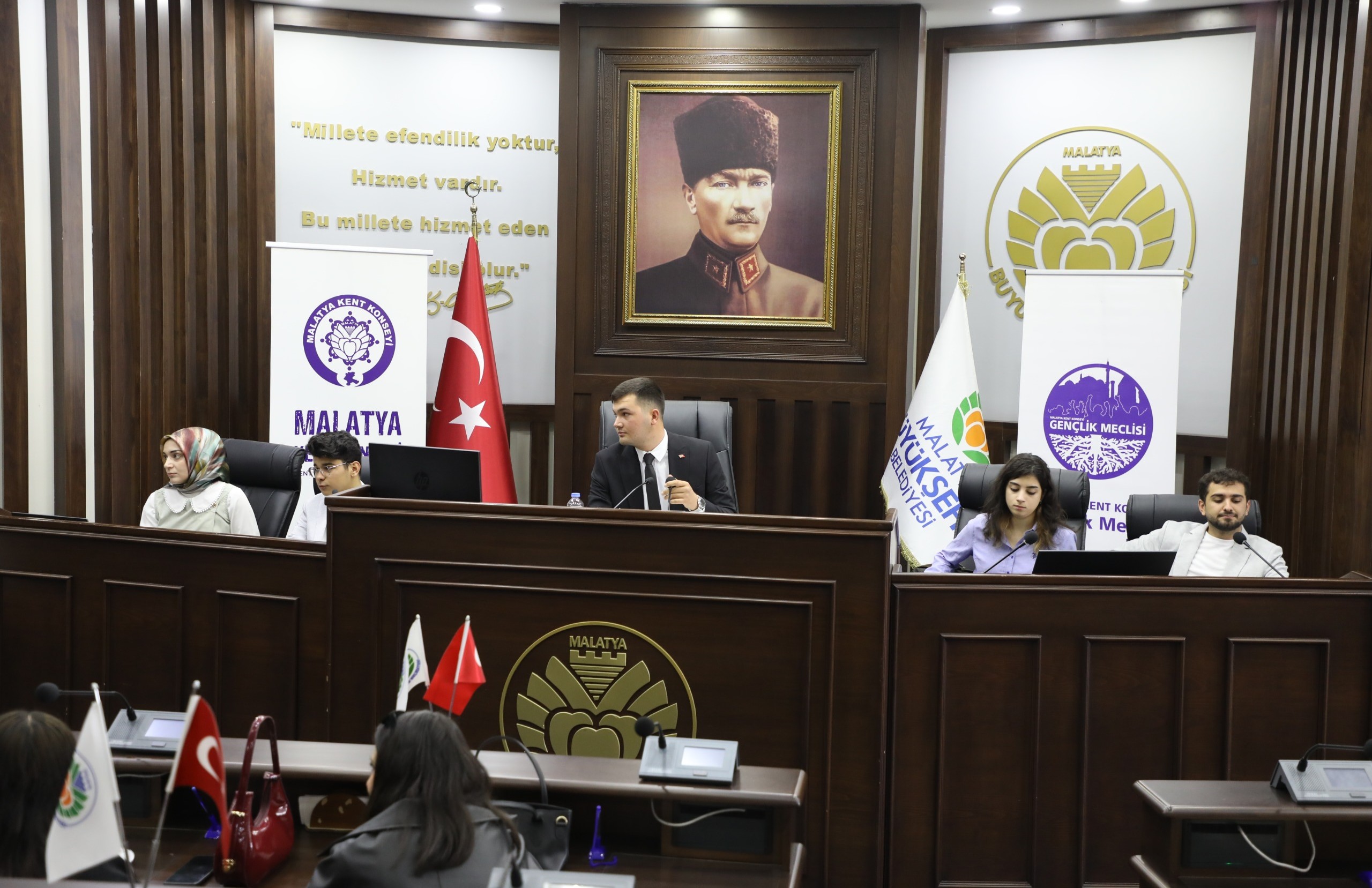 Genç Meclis Üyeleri Ekim Ayı Toplantısını Gerçekleştirdi