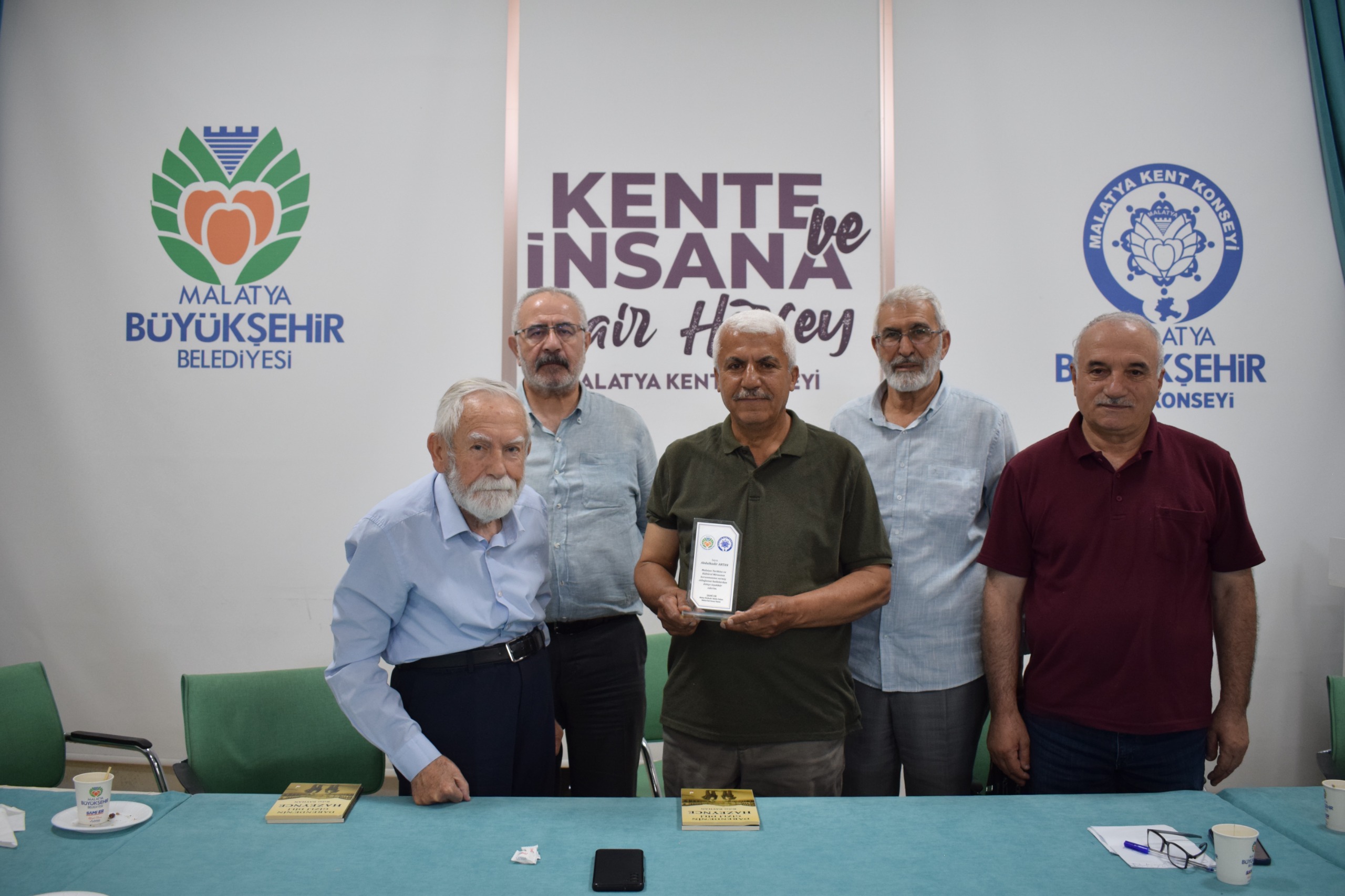“Ahde Vefa” Programının Konuğu Avukat -Tarihçi Abdulkadir Artan Oldu